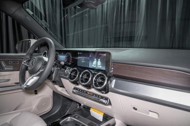 new 2026 Mercedes-Benz GLB 250 car, priced at $48,470