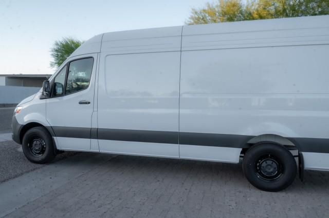 new 2024 Mercedes-Benz Sprinter 2500 car