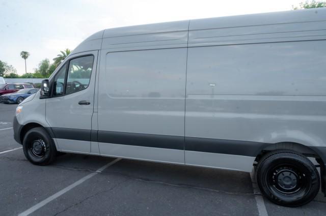 new 2025 Mercedes-Benz Sprinter 2500 car, priced at $69,744