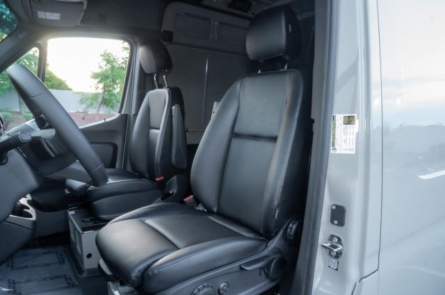 new 2025 Mercedes-Benz Sprinter 2500 car, priced at $69,744
