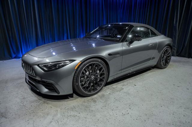 new 2025 Mercedes-Benz AMG SL 43 car, priced at $120,580