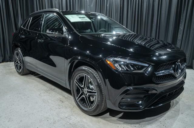 new 2025 Mercedes-Benz GLA 250 car, priced at $51,730