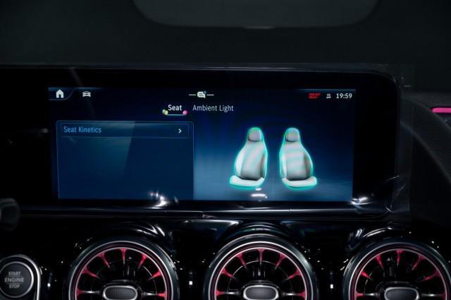 new 2025 Mercedes-Benz GLA 250 car, priced at $47,295
