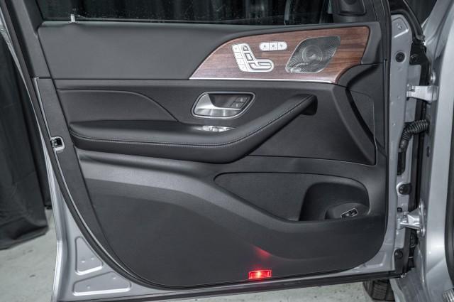 used 2025 Mercedes-Benz GLS 450 car, priced at $78,000