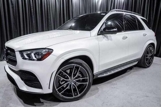 used 2022 Mercedes-Benz GLE 580 car, priced at $69,988