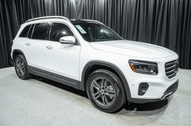new 2026 Mercedes-Benz GLB 250 car, priced at $51,820
