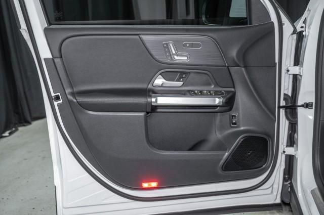 new 2026 Mercedes-Benz GLB 250 car, priced at $51,820