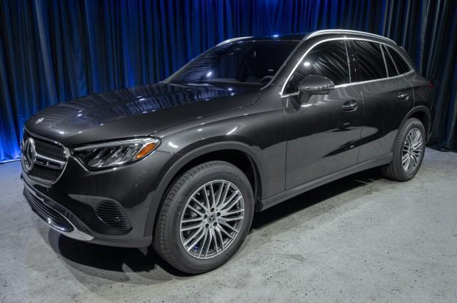 new 2024 Mercedes-Benz GLC 300 car, priced at $54,715