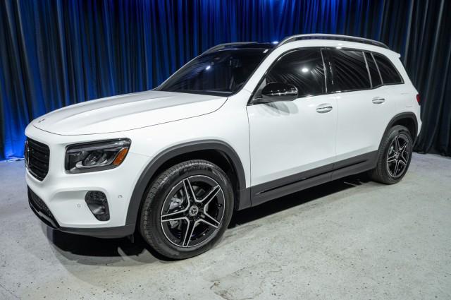 new 2026 Mercedes-Benz GLB 250 car, priced at $53,170