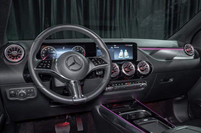 used 2025 Mercedes-Benz GLA 250 car, priced at $38,700