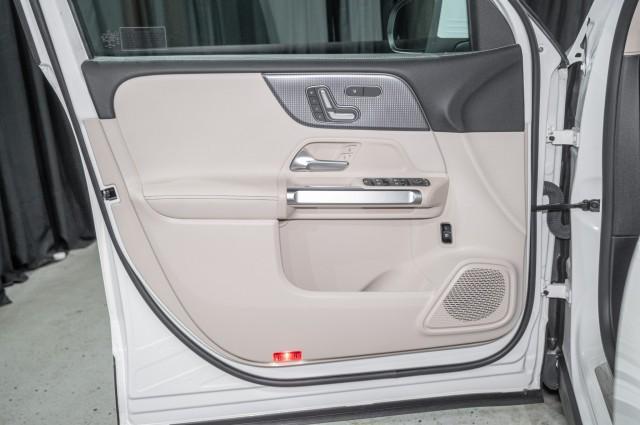 used 2022 Mercedes-Benz GLB 250 car, priced at $29,400