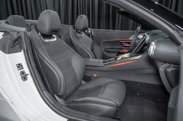 new 2026 Mercedes-Benz AMG SL 43 car, priced at $126,030