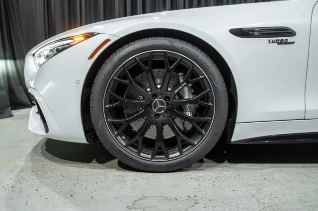 new 2026 Mercedes-Benz AMG SL 43 car, priced at $126,030