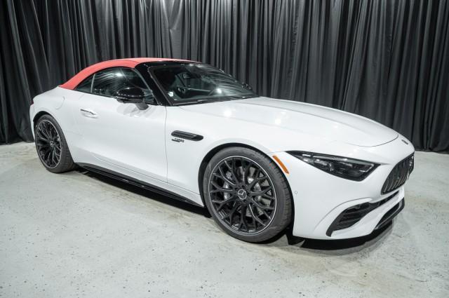 new 2026 Mercedes-Benz AMG SL 43 car, priced at $126,030