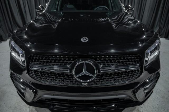 new 2025 Mercedes-Benz GLB 250 car, priced at $52,250