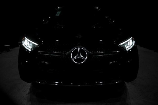 new 2025 Mercedes-Benz GLC 300 car, priced at $60,915