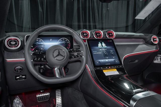 new 2025 Mercedes-Benz GLC 300 car, priced at $60,915