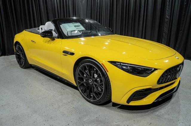 new 2024 Mercedes-Benz AMG SL 43 car, priced at $126,530