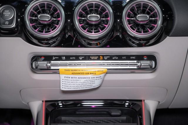 new 2025 Mercedes-Benz GLA 250 car, priced at $42,300