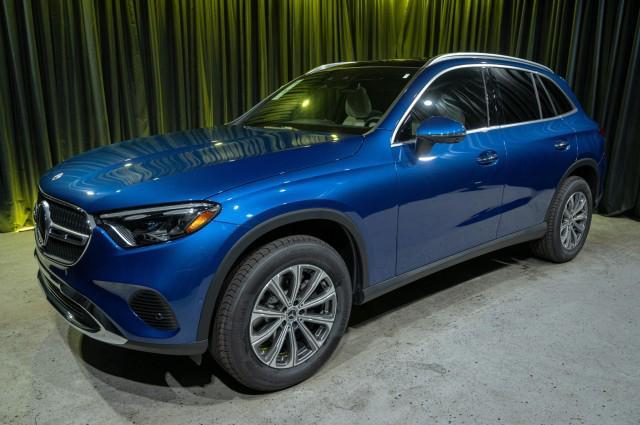 new 2024 Mercedes-Benz GLC 300 car, priced at $60,830