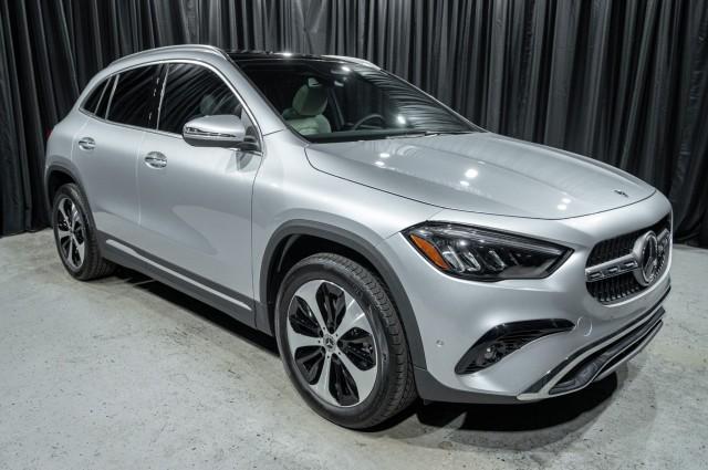 new 2025 Mercedes-Benz GLA 250 car, priced at $47,920