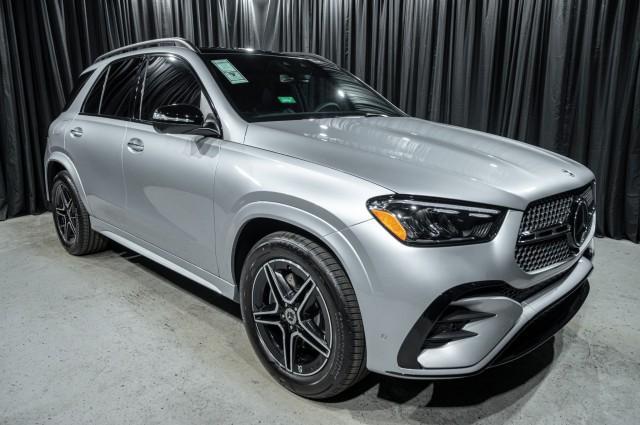 new 2025 Mercedes-Benz GLE-Class car, priced at $81,875