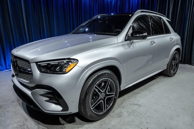 new 2025 Mercedes-Benz GLE-Class car, priced at $81,875