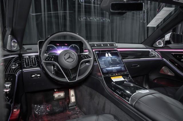 new 2024 Mercedes-Benz Maybach S 580 car, priced at $216,145