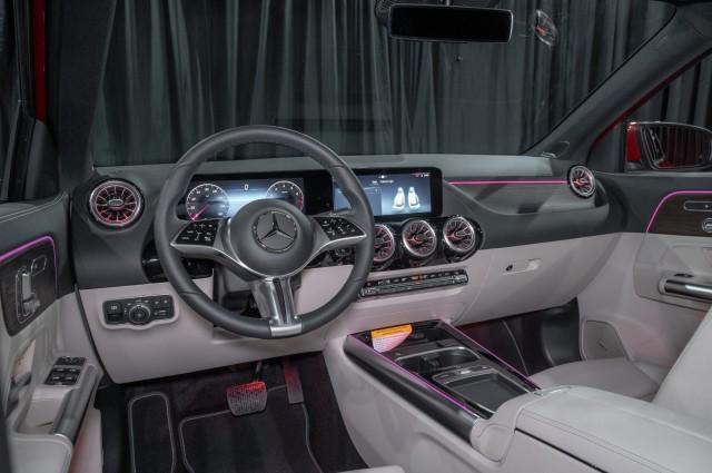 new 2025 Mercedes-Benz GLA 250 car, priced at $53,435