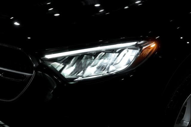 new 2025 Mercedes-Benz GLC 300 car, priced at $53,085