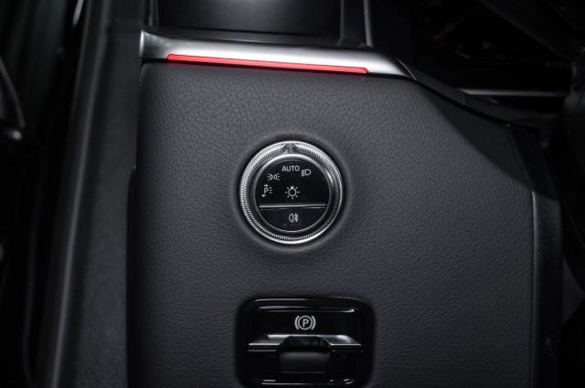 new 2025 Mercedes-Benz GLC 300 car, priced at $53,085