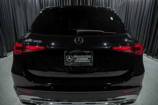 new 2025 Mercedes-Benz GLC 300 car, priced at $53,085