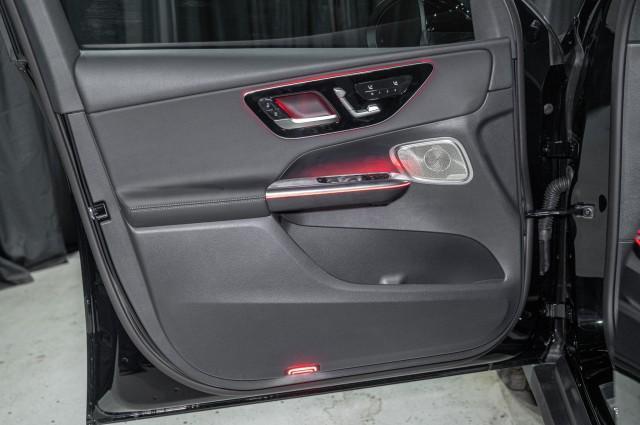 new 2025 Mercedes-Benz GLC 300 car, priced at $53,085