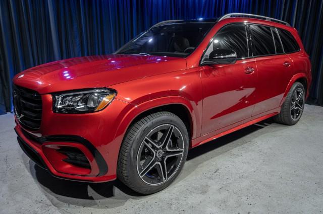 new 2025 Mercedes-Benz GLS 450 car, priced at $103,580