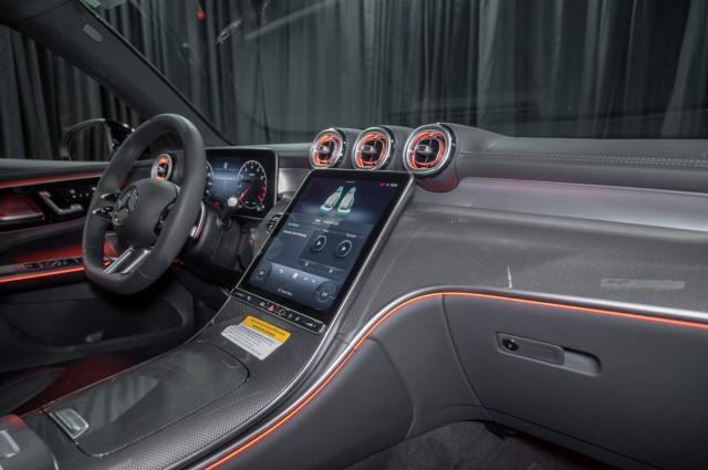 new 2025 Mercedes-Benz GLC 300 car, priced at $70,985