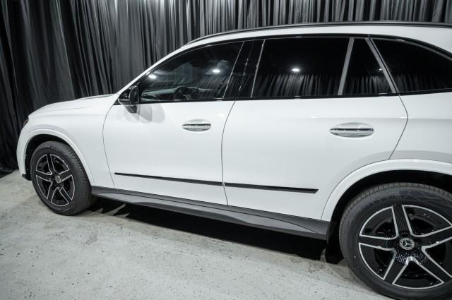 new 2024 Mercedes-Benz GLC 300 car, priced at $58,650