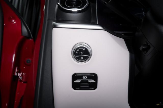 new 2025 Mercedes-Benz GLC 300 car, priced at $53,585