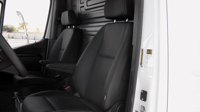 new 2025 Mercedes-Benz Sprinter 2500 car, priced at $65,978