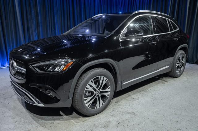 used 2025 Mercedes-Benz GLA 250 car, priced at $42,990