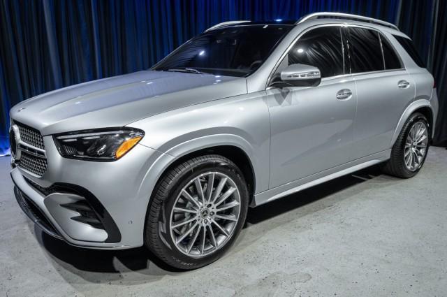 new 2024 Mercedes-Benz GLE 450 car, priced at $83,900