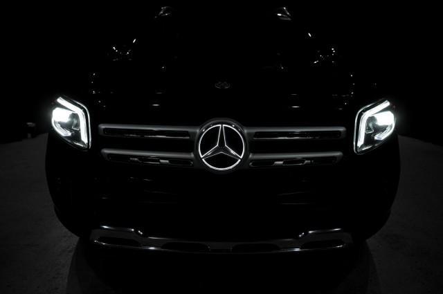 used 2022 Mercedes-Benz GLB 250 car, priced at $27,990