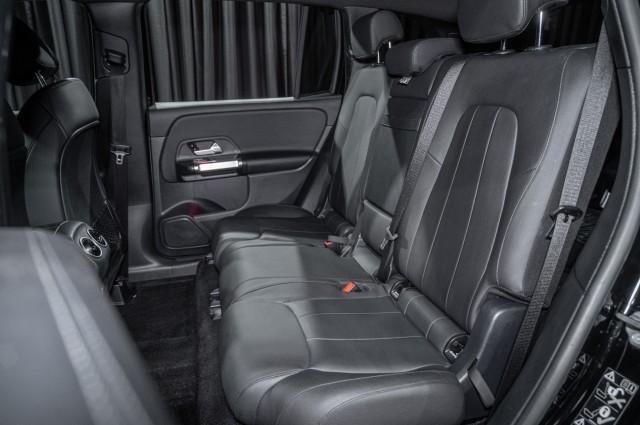 used 2022 Mercedes-Benz GLB 250 car, priced at $27,990