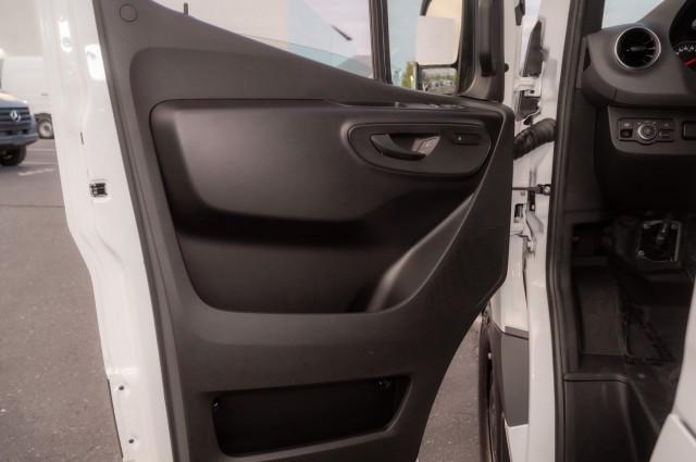 new 2025 Mercedes-Benz Sprinter 2500 car, priced at $72,654