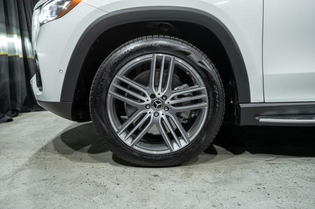 new 2025 Mercedes-Benz GLS 450 car, priced at $96,355