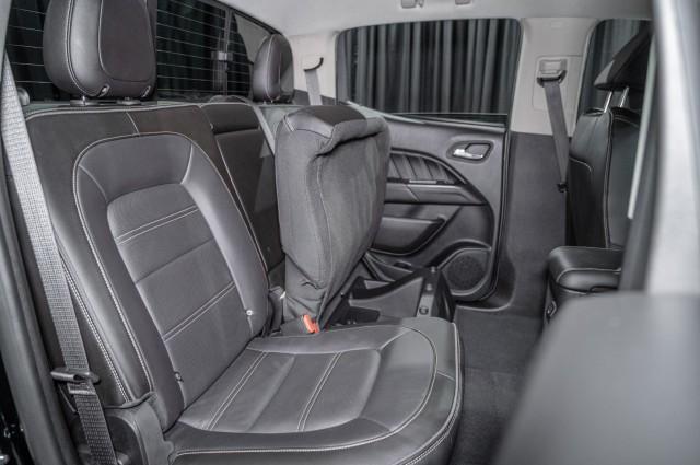 used 2022 GMC Canyon car, priced at $32,000