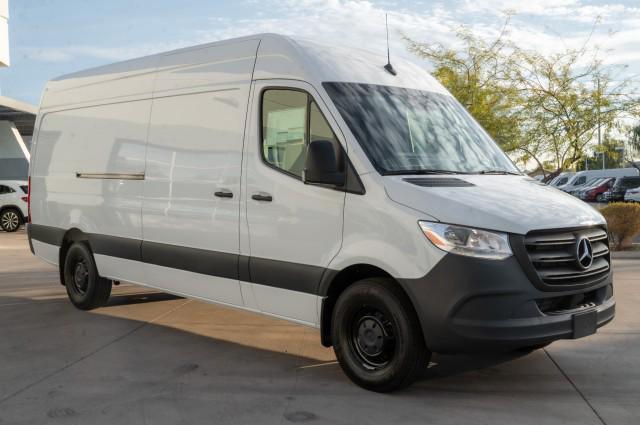 new 2024 Mercedes-Benz Sprinter 2500 car