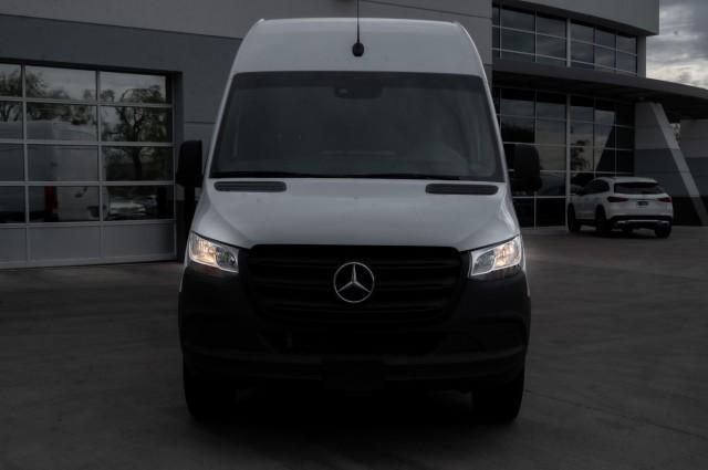 new 2024 Mercedes-Benz Sprinter 2500 car