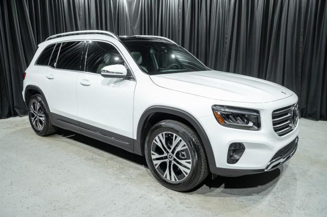 new 2026 Mercedes-Benz GLB 250 car, priced at $48,030