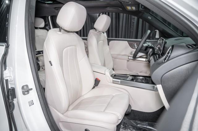 new 2026 Mercedes-Benz GLB 250 car, priced at $48,030