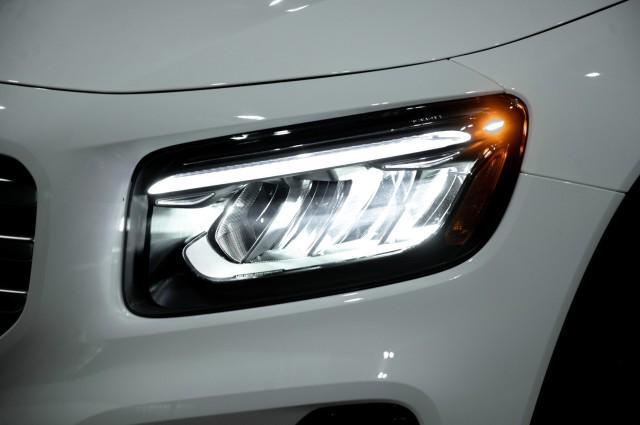 new 2026 Mercedes-Benz GLB 250 car, priced at $48,030